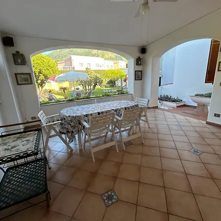 Villa Con Giardino E Terrazza Ischia
