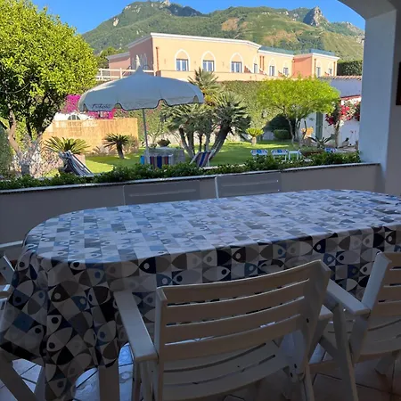 Villa Con Giardino E Terrazza Ischia